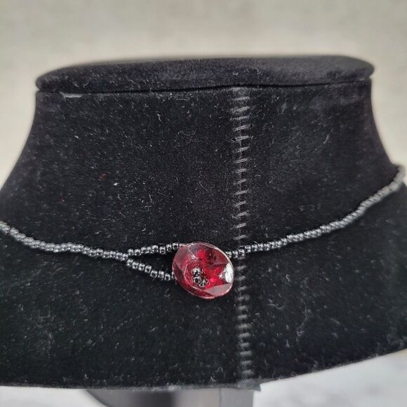 Handcrafted Beaded Cardinal Red Bird Necklace and Earrings Great Gift - Picture 6 of 13